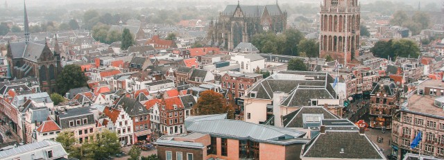 Utrecht CU -01 drone dom stad.jpg