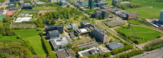 utrecht-science-park-rechtsboven-de-rivier-oude-rijnonline-scaled.jpg