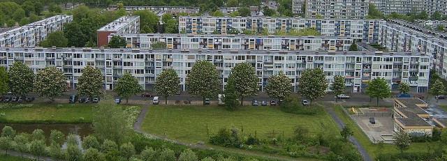 1280px-Overvecht.jpg