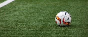 bal voetbalveld sport.jpg